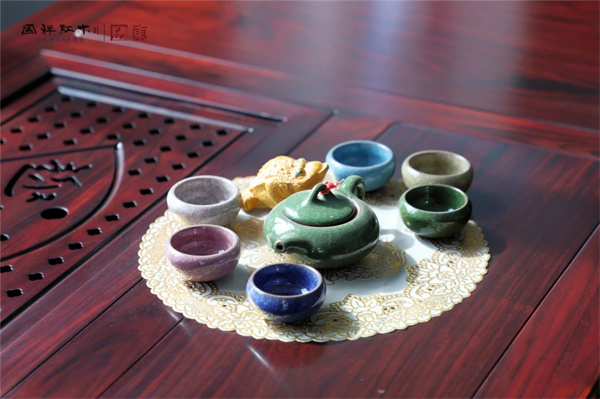 紅木家具十大影響力國祥紅木：中式茶室，待客聊天的好地方